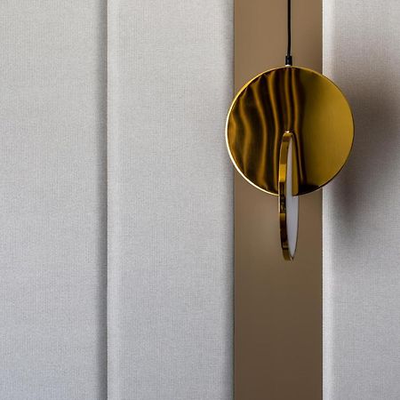 Urbanstay Suites - Prime Location Designer Suite Bukarest Kültér fotó