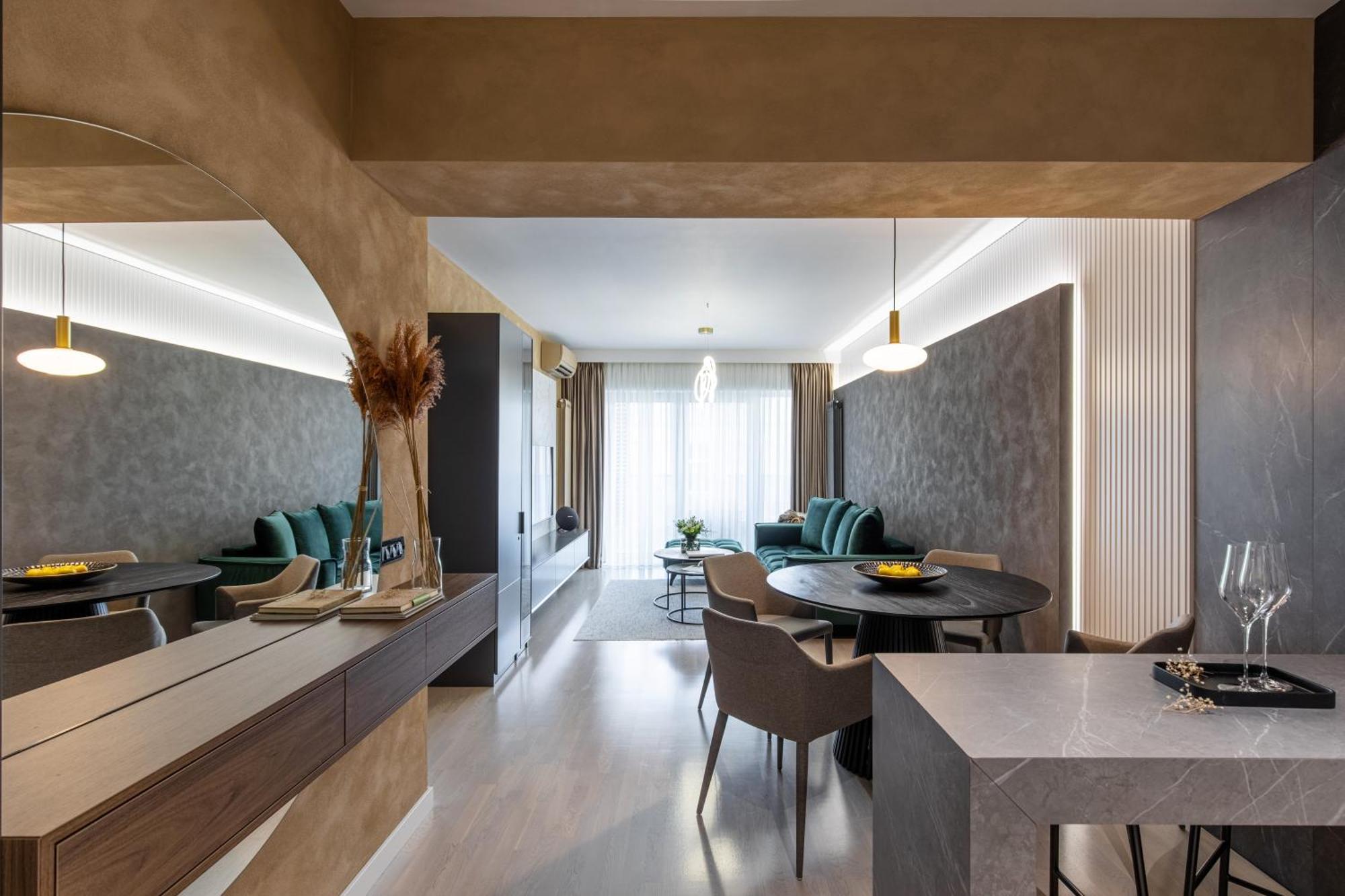 Urbanstay Suites - Prime Location Designer Suite Bukarest Kültér fotó